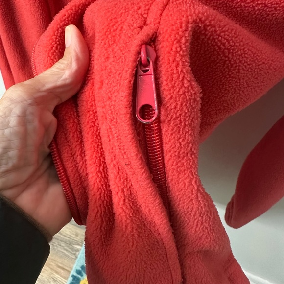 COLUMBIA Fleece Zip Jacket w/ Stand-Up Collar & Zip Side Pockets Red Sz. Medium - Picture 9 of 9